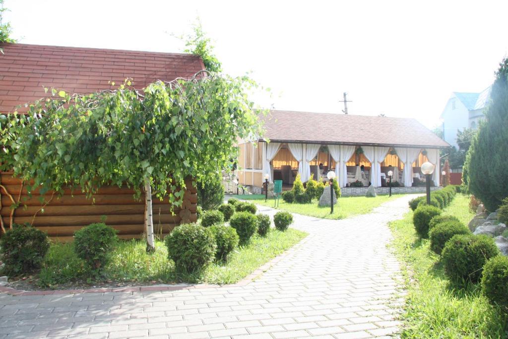 Europe Hotel Uzhhorod Exterior photo